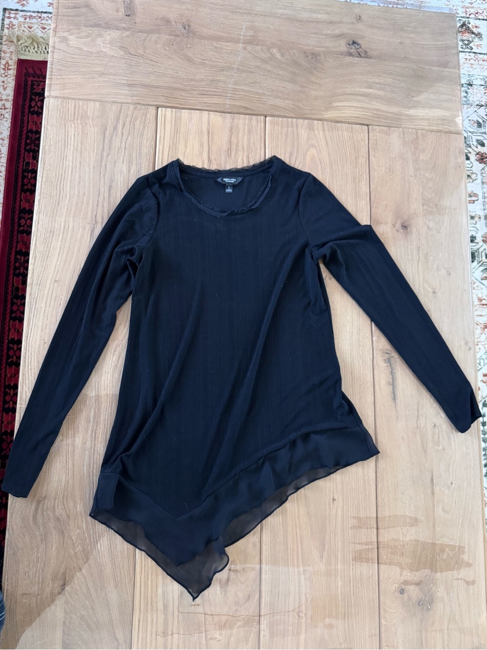 Simply Vera Vera Wang Black Asymmetric Hem Ribbed Long Sleeve Top - Size S
